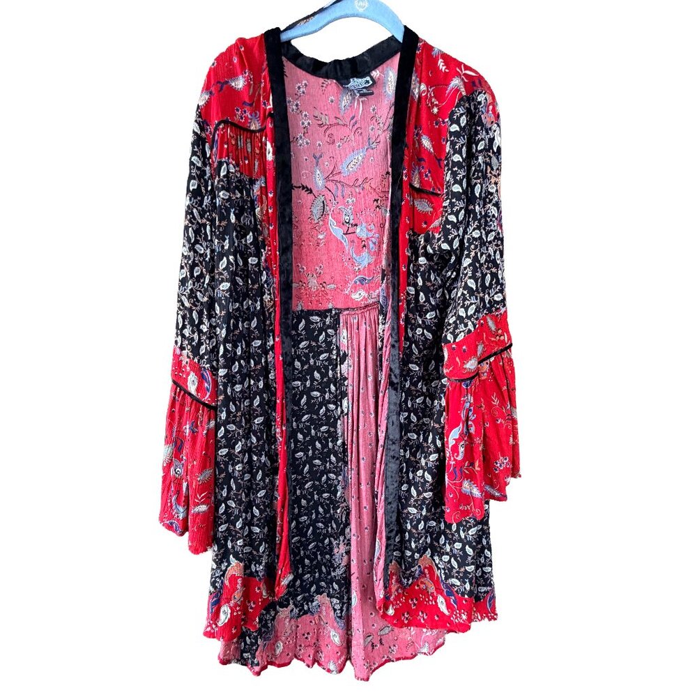Angie Boho Paisley Kimono Robe Jacket Festival Cottage Red Black XL - Picture 2 of 7